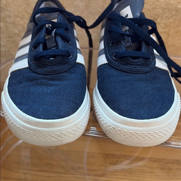 Adidas Adi-ease J Boys Sneakers Style : Ee6125; SZ: 3.5 EUC - Picture 9 of 9